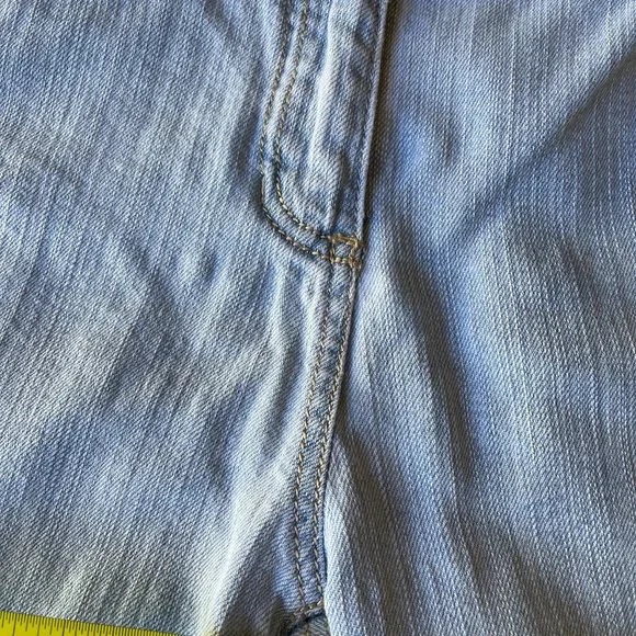 Dana Buchman Straight black label jeans light wash slight taper ankle size 6 - Picture 14 of 15